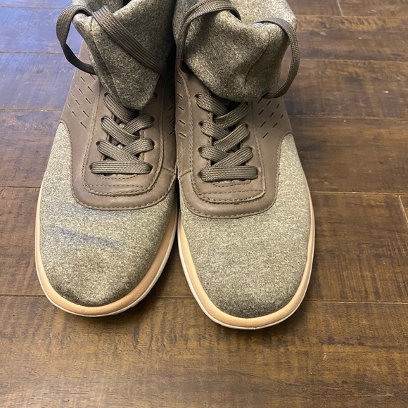 UGG Islay Leather spandex knit Mole high top Sneakers - Picture 9 of 11